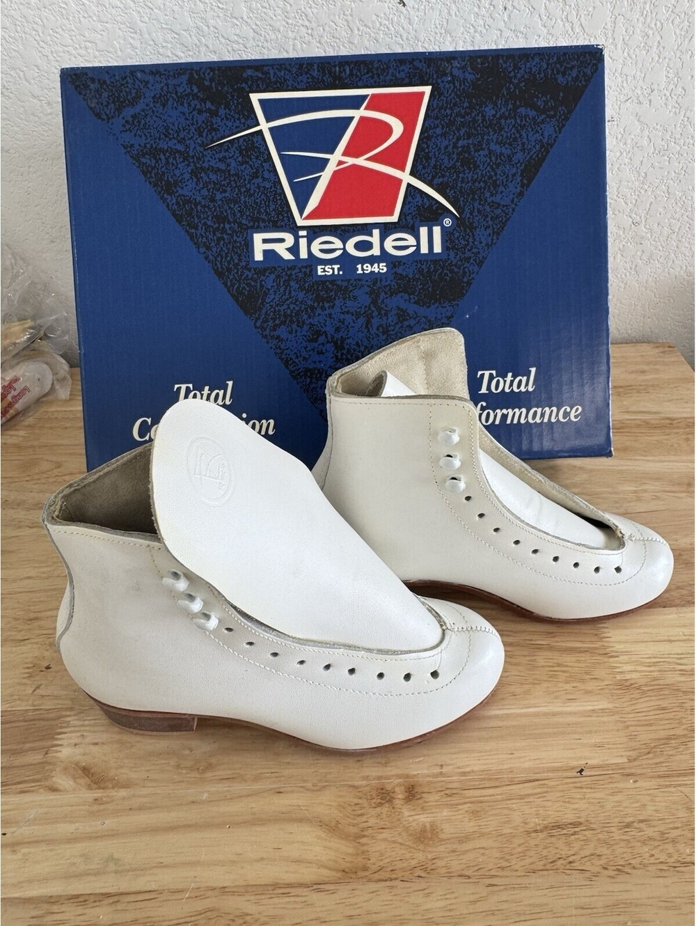 Vintage Riedell F101Skate Boots Size 2.5